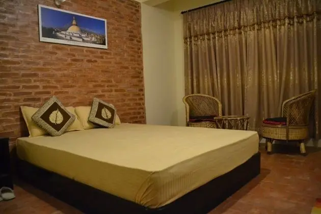 Deluxe Tek Büyük Yataklı Oda, 1 Yatak Odası, Bahçe Manzaralı