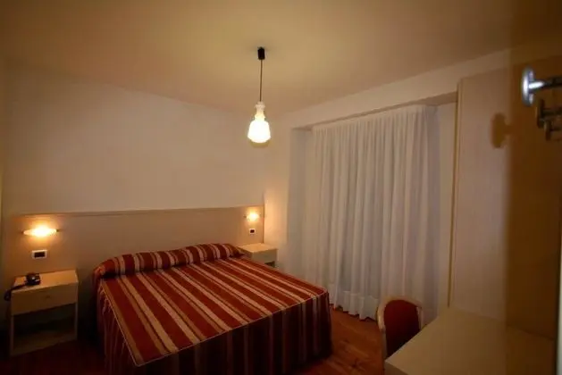 Basic Tek Büyük Yataklı Oda, 1 Çift Kişilik Yatak