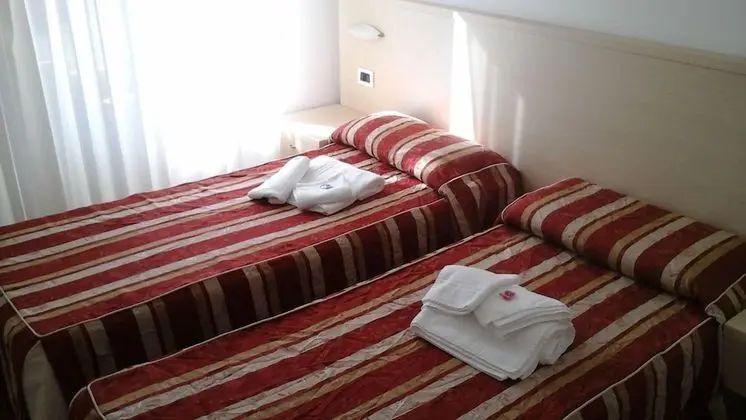 Basic Tek Büyük Yataklı Oda, 1 Çift Kişilik Yatak