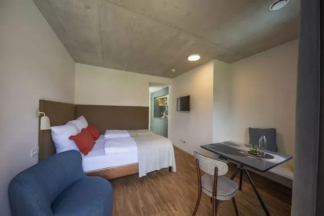 Apartment Serles