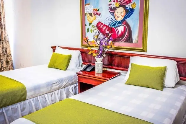 Standard Tek Büyük Yataklı Oda