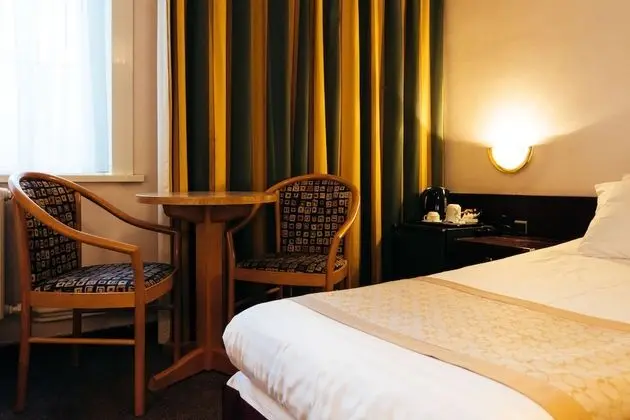 Comfort Tek Büyük Yataklı Oda