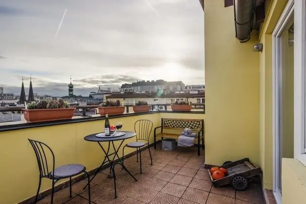City Apart Daire, Balkon