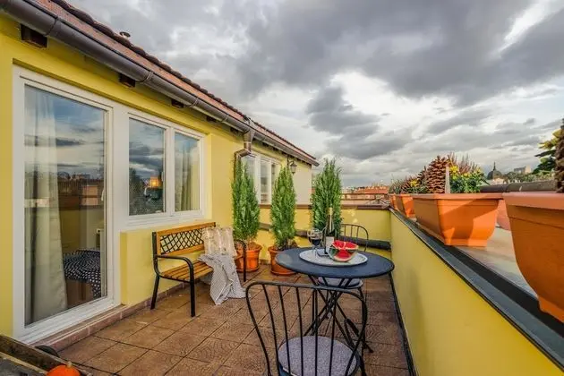 City Apart Daire, Balkon