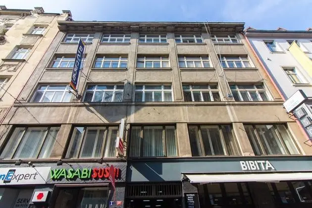 Apart Daire, Birden Çok Yatak (V Jame 8)