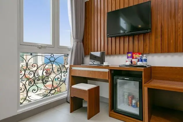 Tek Büyük Yataklı Oda (Suite)