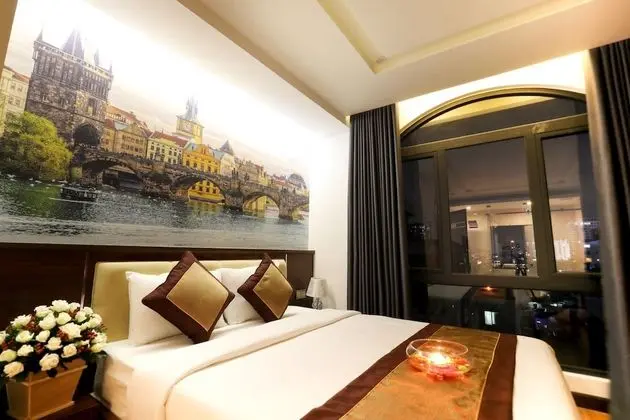 Deluxe Tek Büyük Yataklı Oda, Şehir Manzaralı