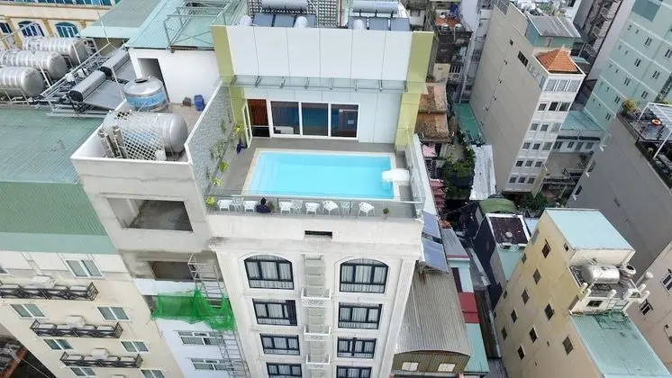 Deluxe Tek Büyük Yataklı Oda (Street View)