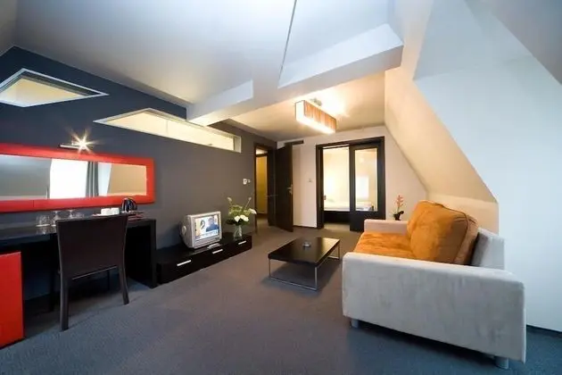 Apart Daire, Şehir Manzaralı