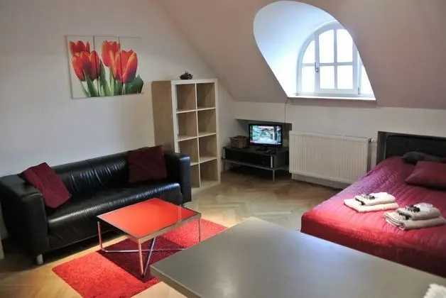 Design Stüdyo Süit, 1 Çift Kişilik Yatak