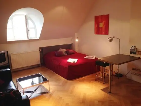 Design Stüdyo Süit, 1 Çift Kişilik Yatak