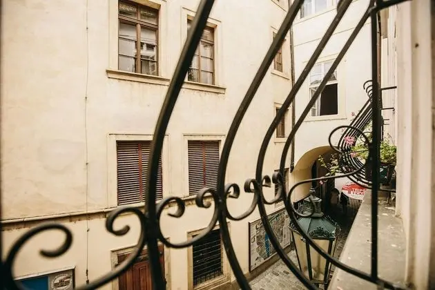 Romantic Apart Daire, 1 Yatak Odası, Mutfak, Avlu Manzaralı