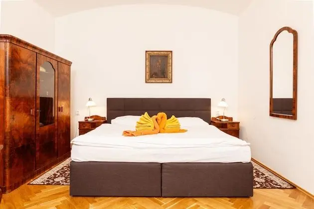 Traditional Apart Daire, 1 Yatak Odası, Küvet, Zemin Kat