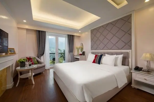 Deluxe Tek Büyük Yataklı Oda, Dağ Manzaralı