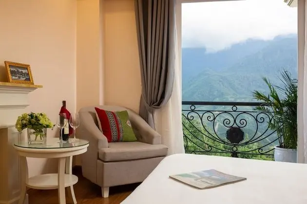 Deluxe Tek Büyük Yataklı Oda, Dağ Manzaralı
