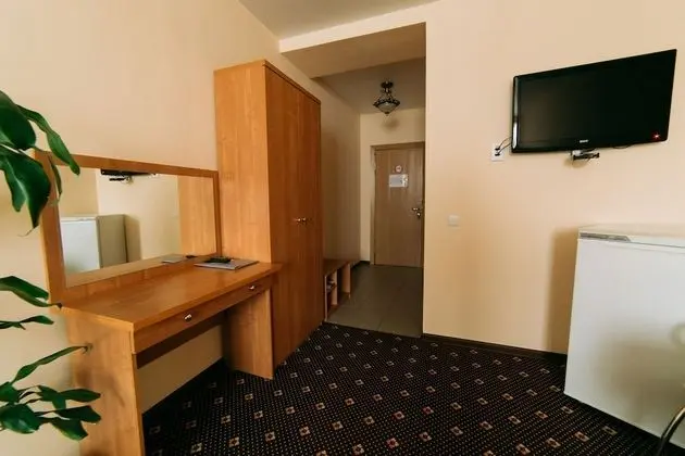 Standard Tek Büyük veya İki Ayrı Yataklı Oda, Özel Banyo (Left Side)