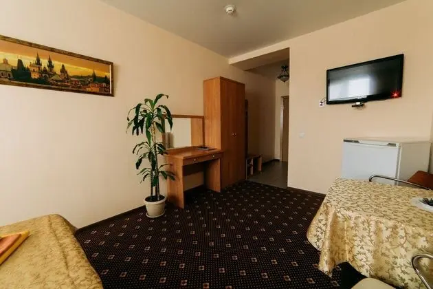 Standard Tek Büyük veya İki Ayrı Yataklı Oda, Özel Banyo (Left Side)