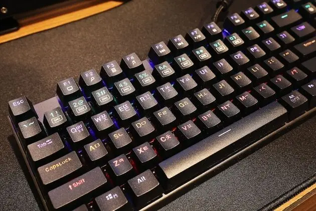 Business Tek Büyük Yataklı Oda