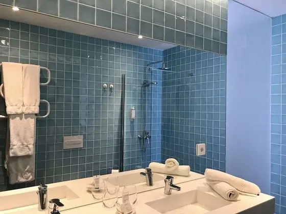 Deluxe Tek Büyük veya İki Ayrı Yataklı Oda