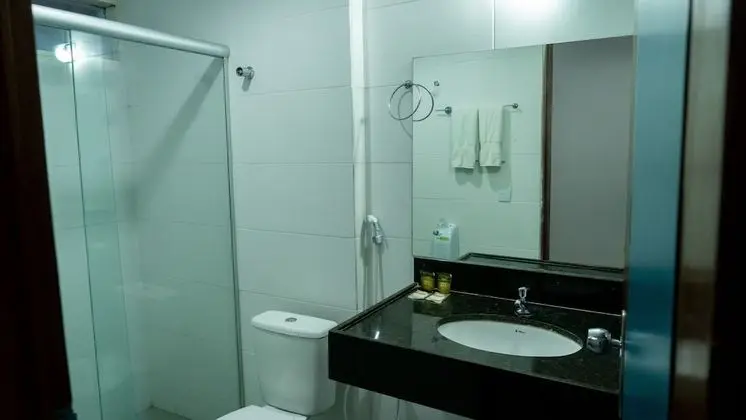 Standard Dört Kişilik Oda, Birden Çok Yatak