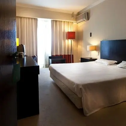 Superior Tek Büyük veya İki Ayrı Yataklı Oda, Deniz Manzaralı (+ Extra Bed)