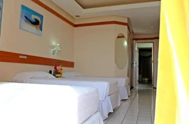 Deluxe Üç Kişilik Oda