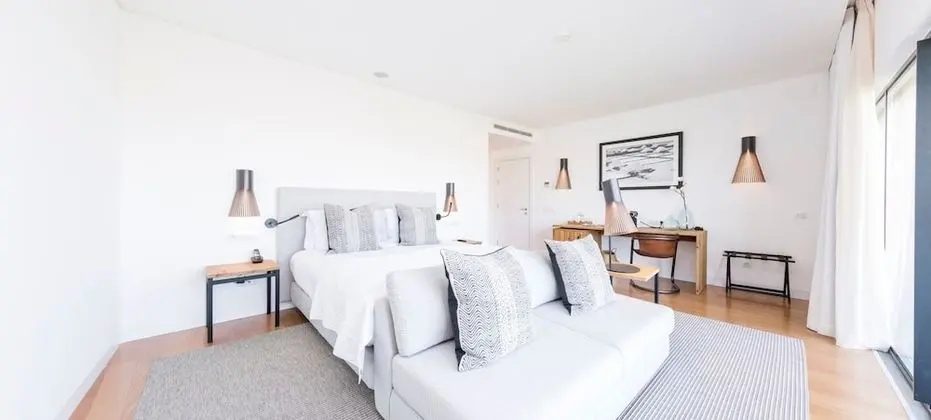 Deluxe Tek Büyük Yataklı Oda, Deniz Manzaralı