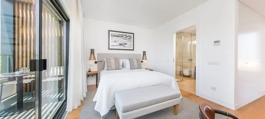 Tek Büyük Yataklı Oda, Deniz Manzaralı