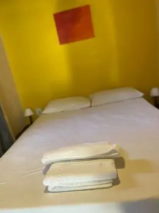 Family Tek Büyük Yataklı Oda, 1 Yatak Odası, Havuz Manzaralı, Bahçeli