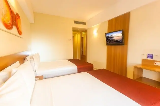 Deluxe Oda, 2 Çift Kişilik Yatak, Balkon, Deniz Manzaralı