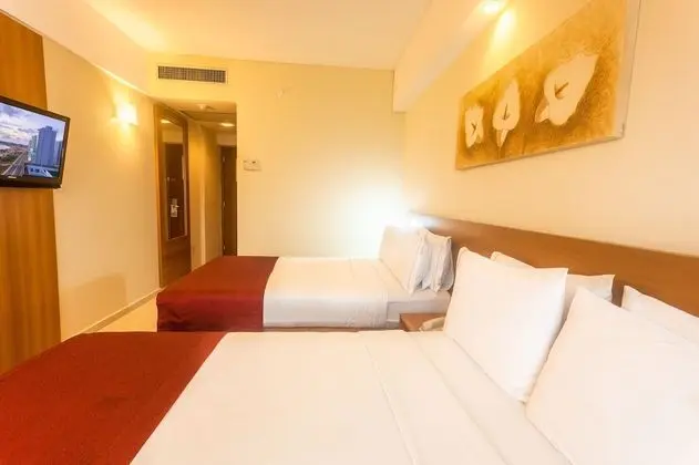 Deluxe Oda, 2 Çift Kişilik Yatak, Balkon, Deniz Manzaralı