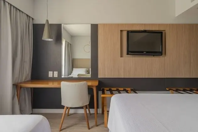 Superior Casal com Cama Extra