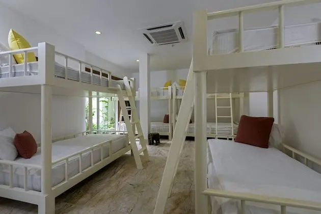 5-Bedroom Villa
