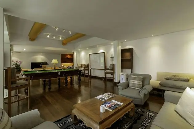 5-Bedroom Villa