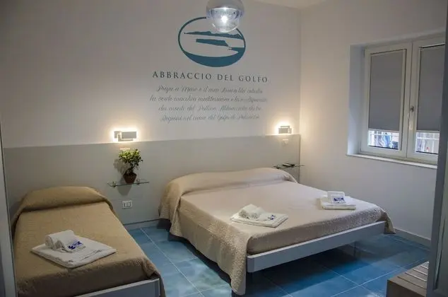 Family Üç Kişilik Oda, Zemin Kat (Abbraccio del Golfo)