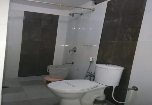 Deluxe Oda, 1 Büyük (Queen) Boy Yatak, Şehir Manzaralı