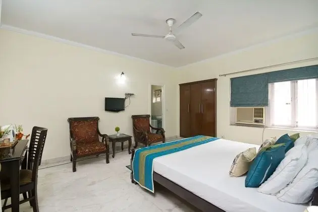 Deluxe Tek Büyük Yataklı Oda, 1 Yatak Odası, Köşe