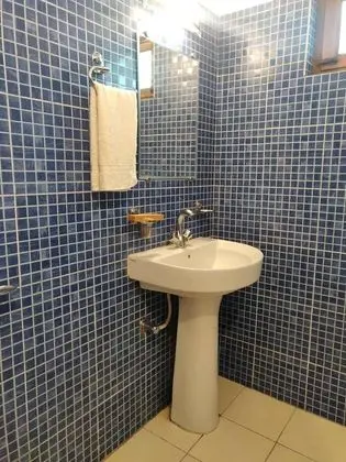 Tek Büyük veya İki Ayrı Yataklı Oda, Nehir Manzaralı