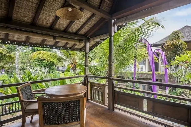 Standard Villa