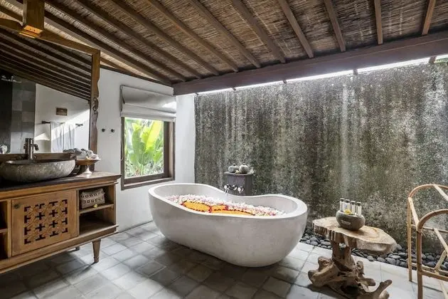 Standard Villa