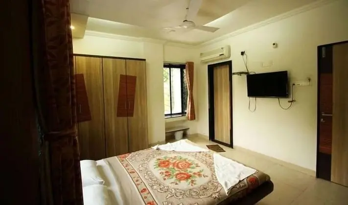 Deluxe Non Ac Room