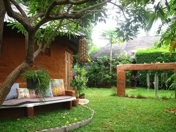 Standard Twin Bedroom