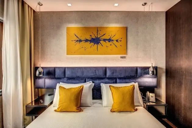 Basic Tek Büyük Yataklı Oda