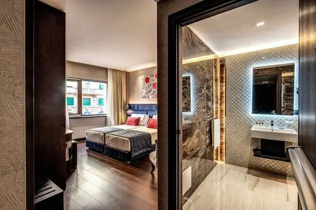 Deluxe Tek Büyük veya İki Ayrı Yataklı Oda, Sigara İçilmez, Şehir Manzaralı