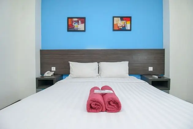Deluxe Tek Büyük Yataklı Oda