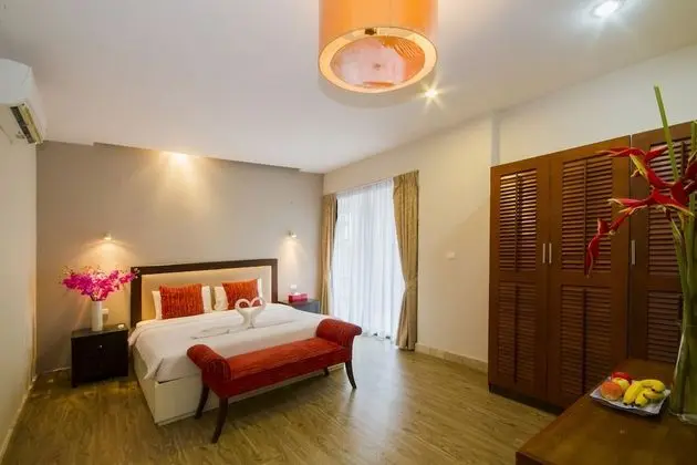 10 Bedroom Villa