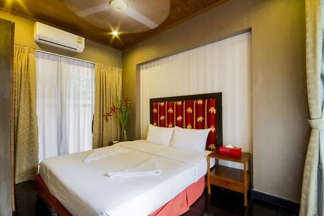 10 Bedroom Villa