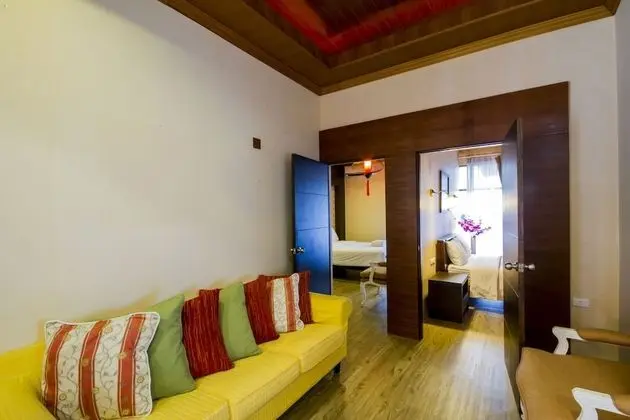 10 Bedroom Villa