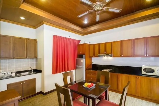 10 Bedroom Villa