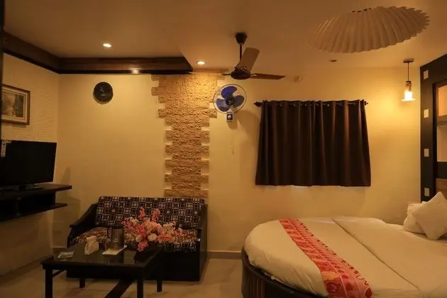 Deluxe Quadruple Room AC